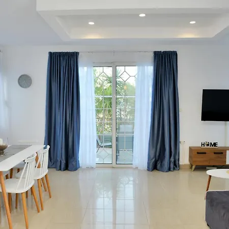 Holiday home J&m Faliraki