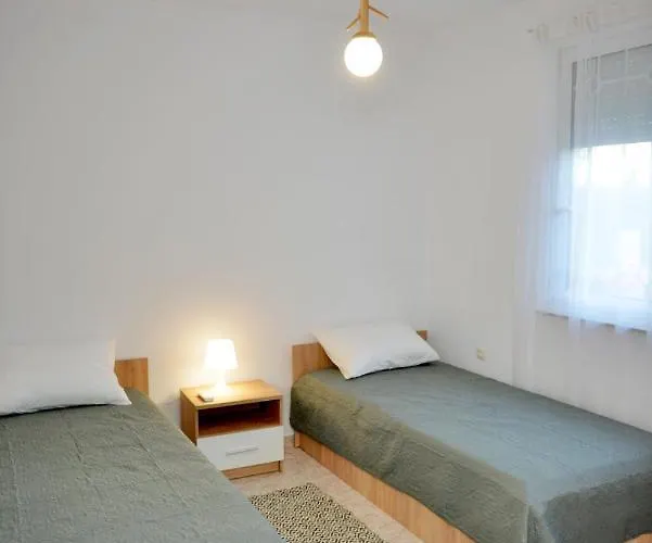 J&m Сasa de vacaciones Faliraki